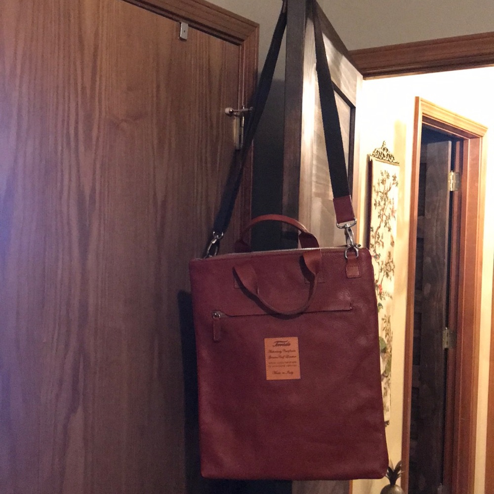 Terrida over shoulder bag. Great professional bag